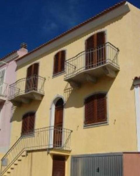 Appartamento Azzurro Con Balcone E Panorama Sul Paese Santa Teresa Gallura Dış mekan fotoğraf