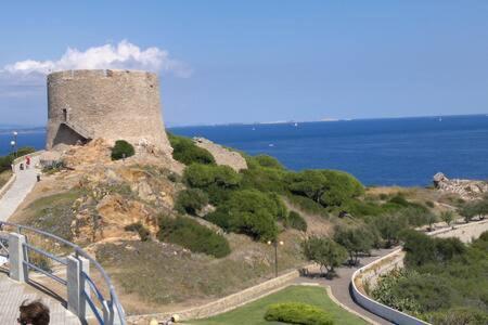 Appartamento Azzurro Con Balcone E Panorama Sul Paese Santa Teresa Gallura Dış mekan fotoğraf